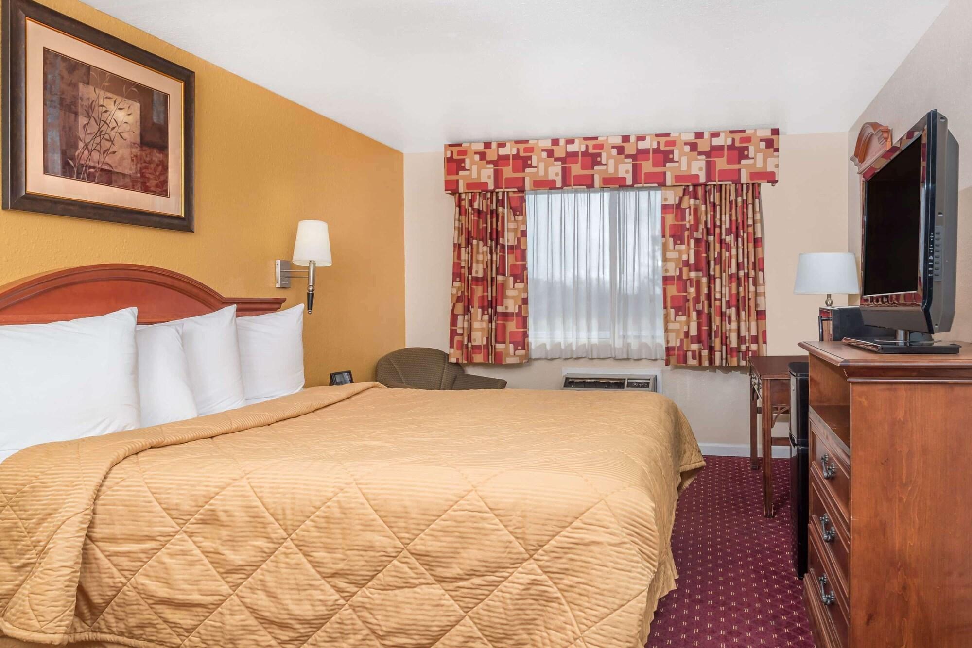 Travelodge By Wyndham Κλαμάθ Φολς Εξωτερικό φωτογραφία